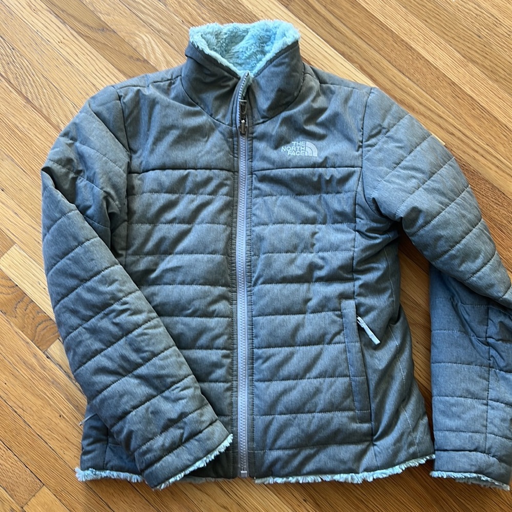 North face girls Mossbud reversible jacket